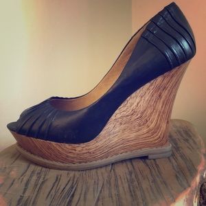 Jessica Simpson Wedges